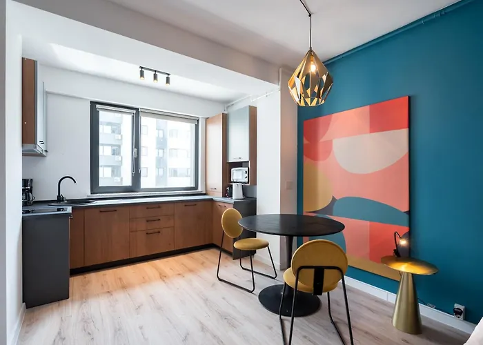 Stylish Modern With Colorful Touches At Ivory 公寓 布加勒斯特